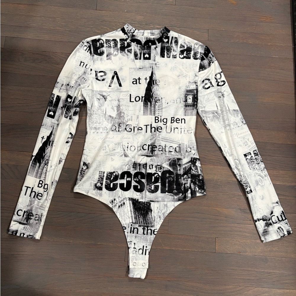 302. Black and White Graphic Long Sleeve Bodysuit